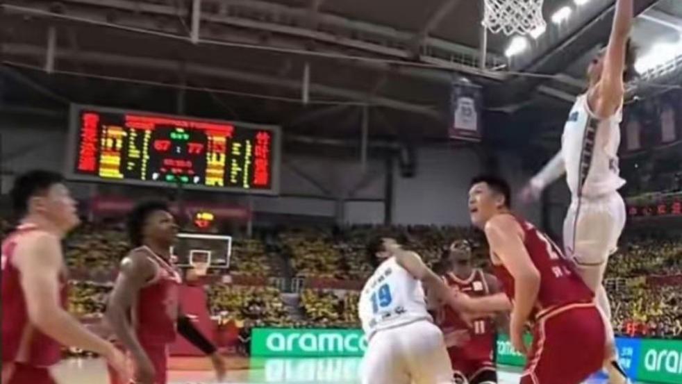 CBA第15轮收官战来了，两场宿命对决！