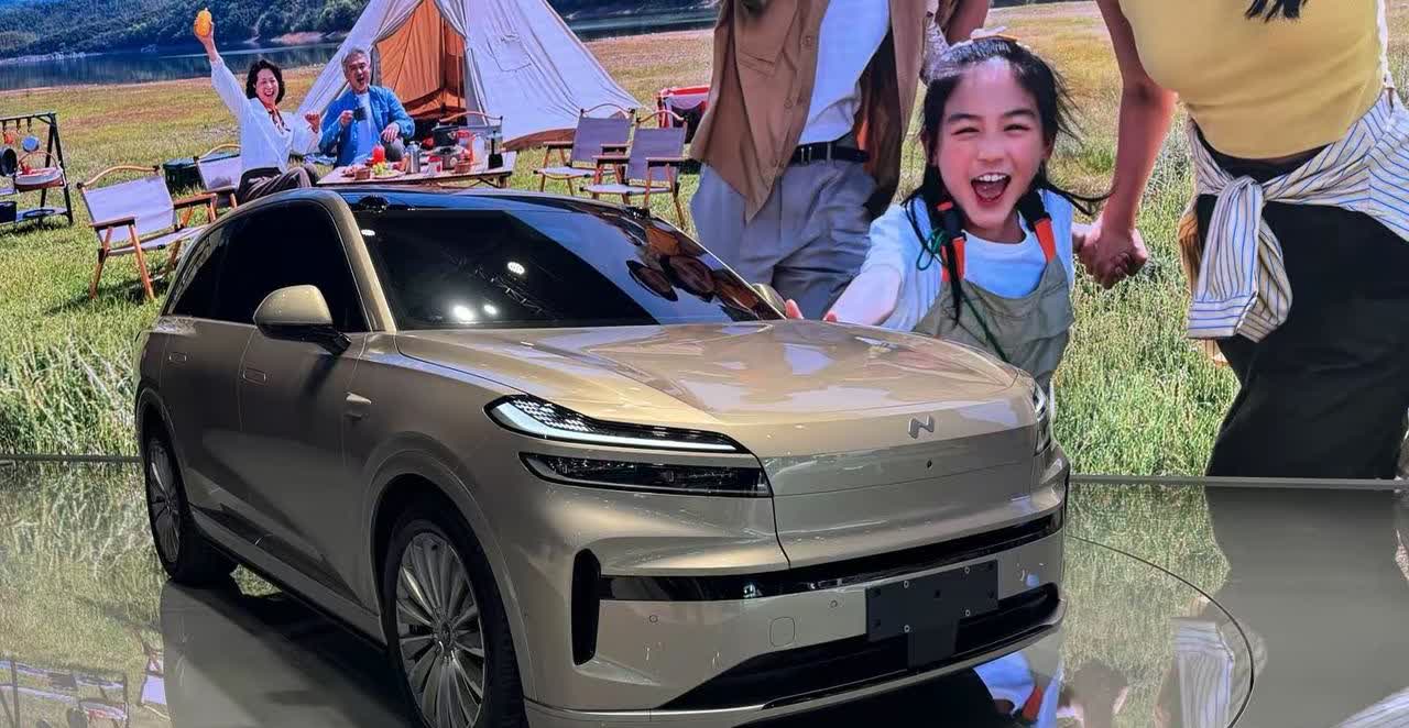 记住这口诀，2025买车不纠结:
要面子——买宝马
随大流——买比亚迪
要