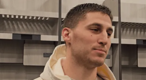 昨日NBA常规赛，太阳116-110战胜76人。赛后，科林-吉莱斯皮接受了记者采