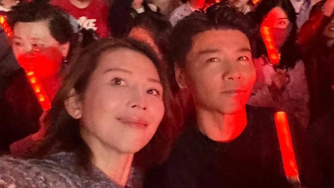 蔡少芬谈与张晋17年婚姻，模范夫妻“没看起来那么好”：想依赖他，但又不敢