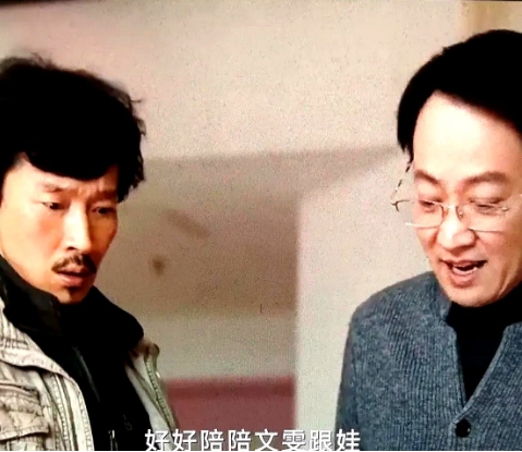 网友喊话编导：“剧中的这段剧情，是不是太低估观众的智商了？”

这波操作确实有点