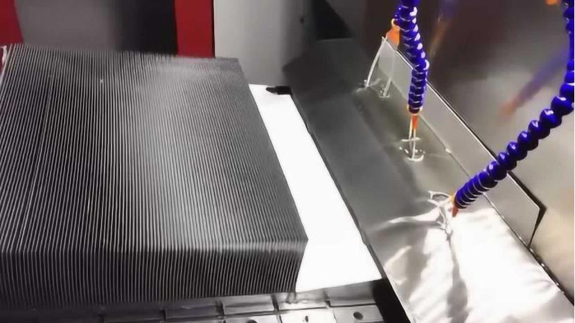 切金属就像切豆腐，这”刀功“你了解吗？