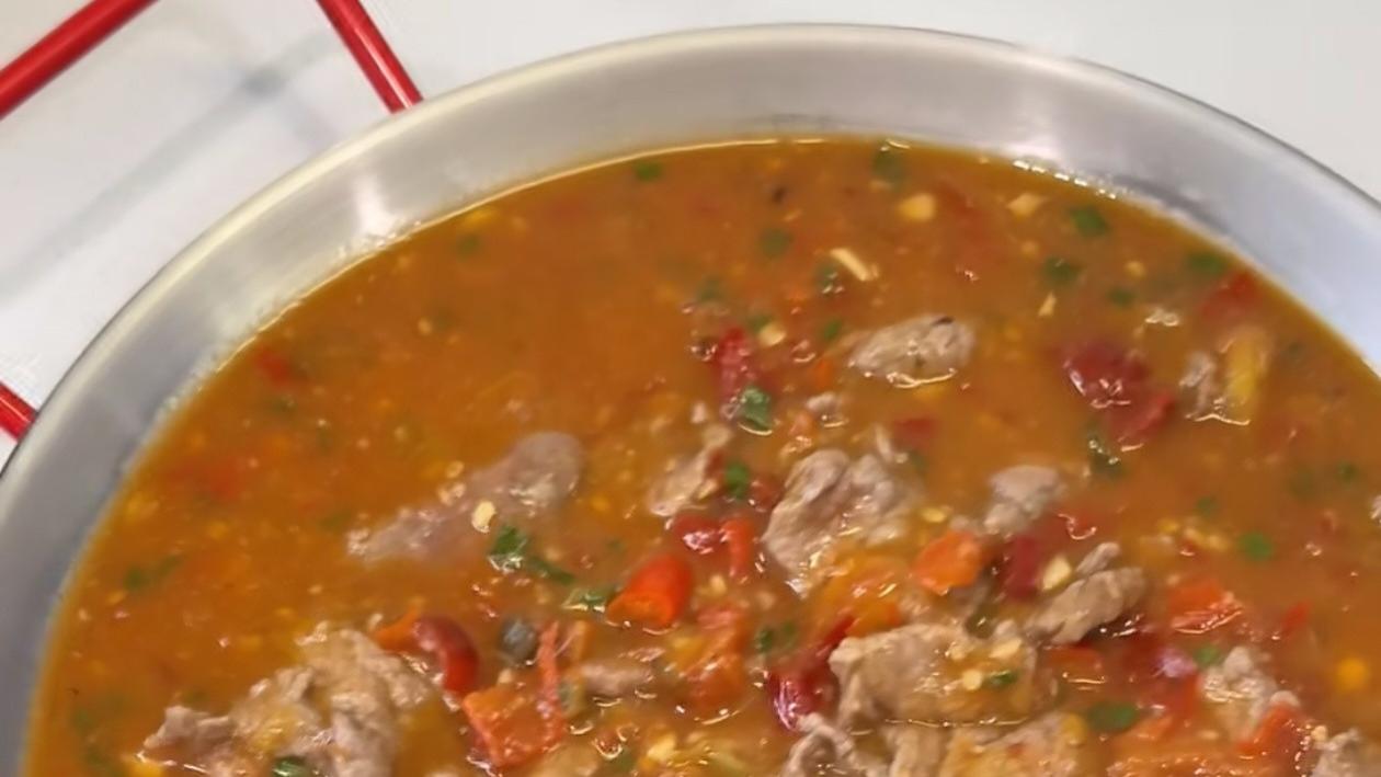 连吃三碗饭的番茄泡椒牛肉，厨房小白也能秒变大厨