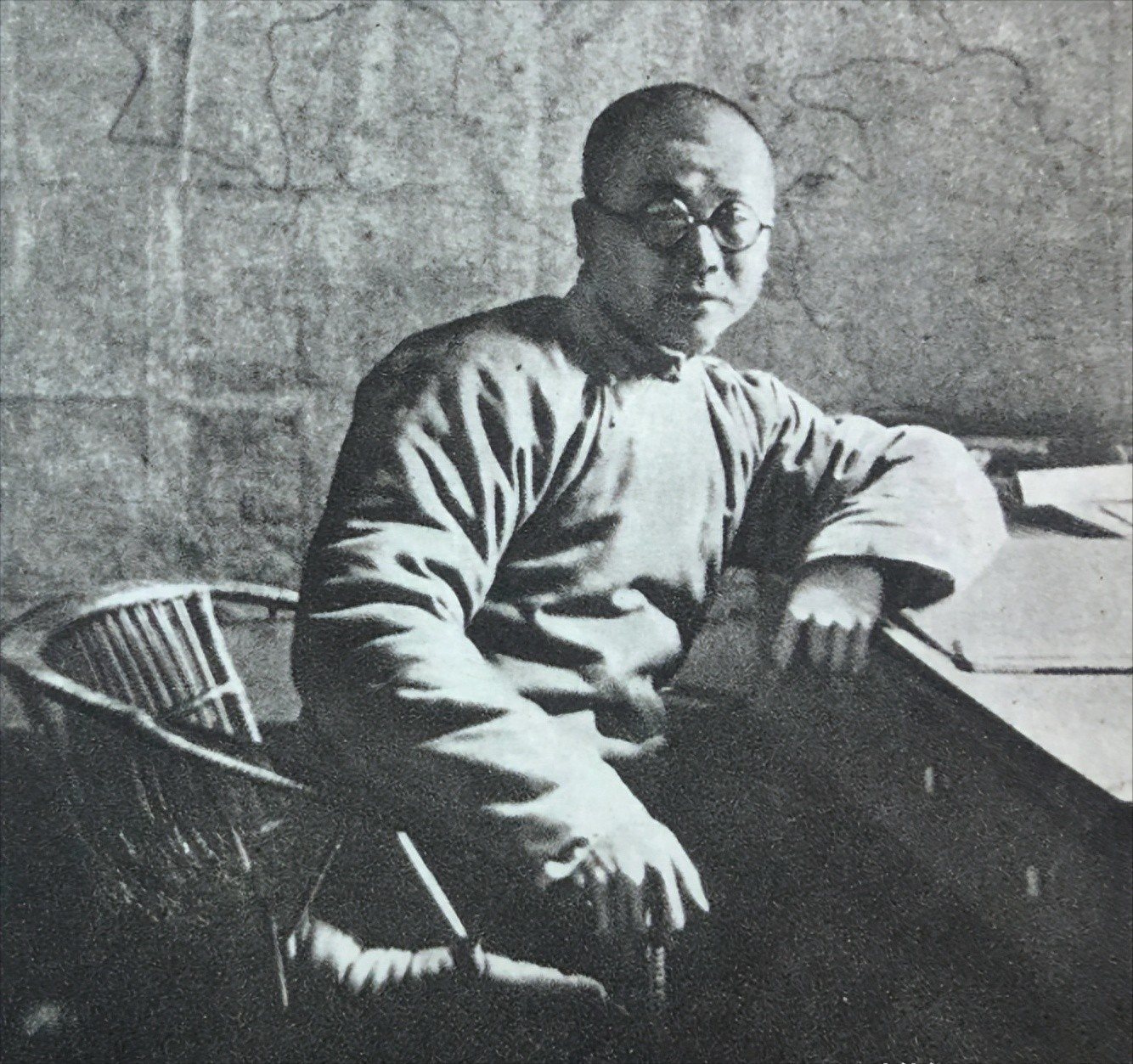 毛主席：李克农是好人，当年我靠边站没有秘书可用时，是他送来了叶子龙。

1941