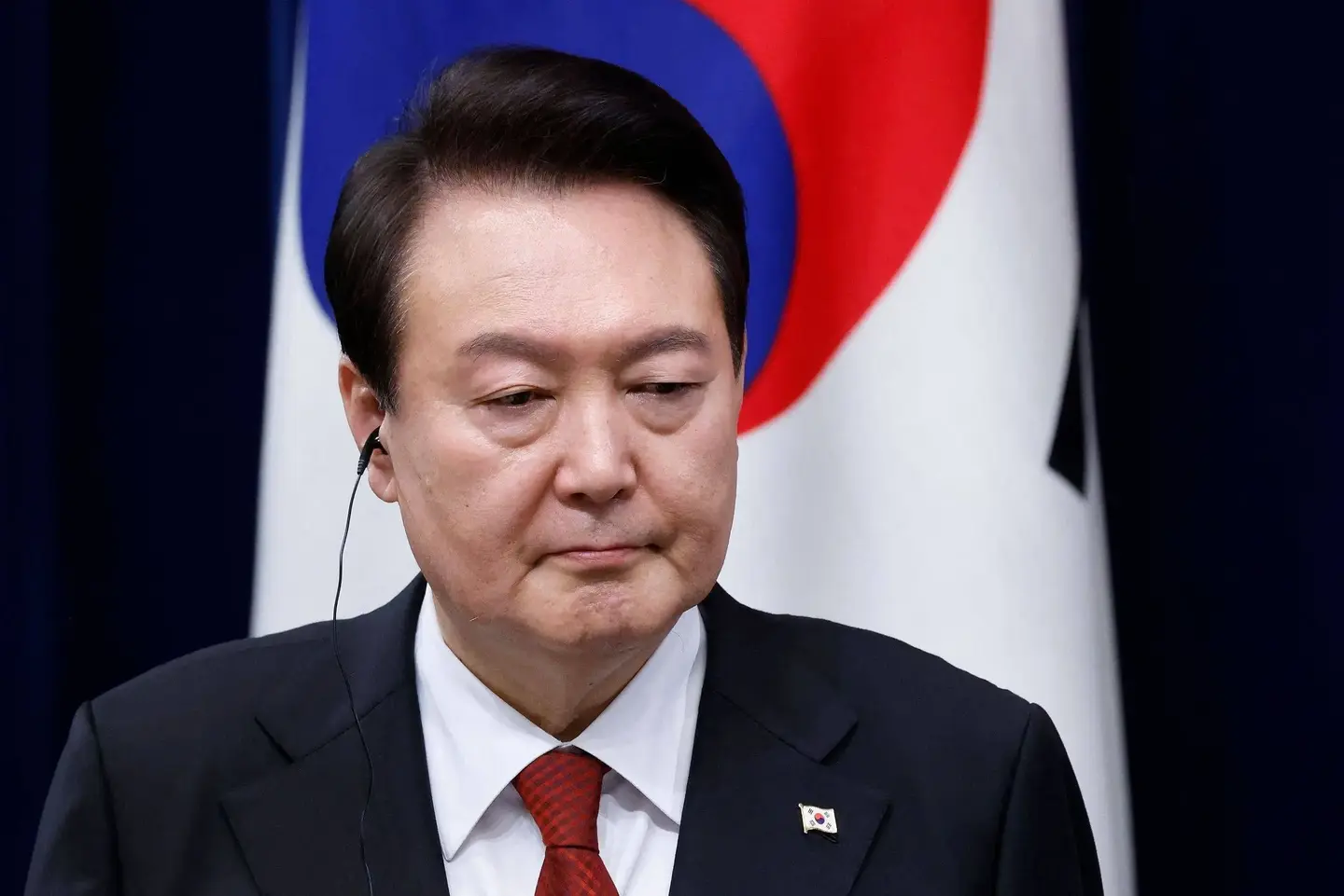 神奇的韩国，100多天换了四个领导人，一个总统，三个代总统，其中一个，上两次下两