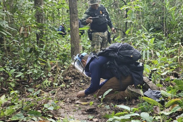 冲突升级，泰国被指动用集束弹，1500个柬埔寨家庭被迫撤离
7月25日，泰柬边境