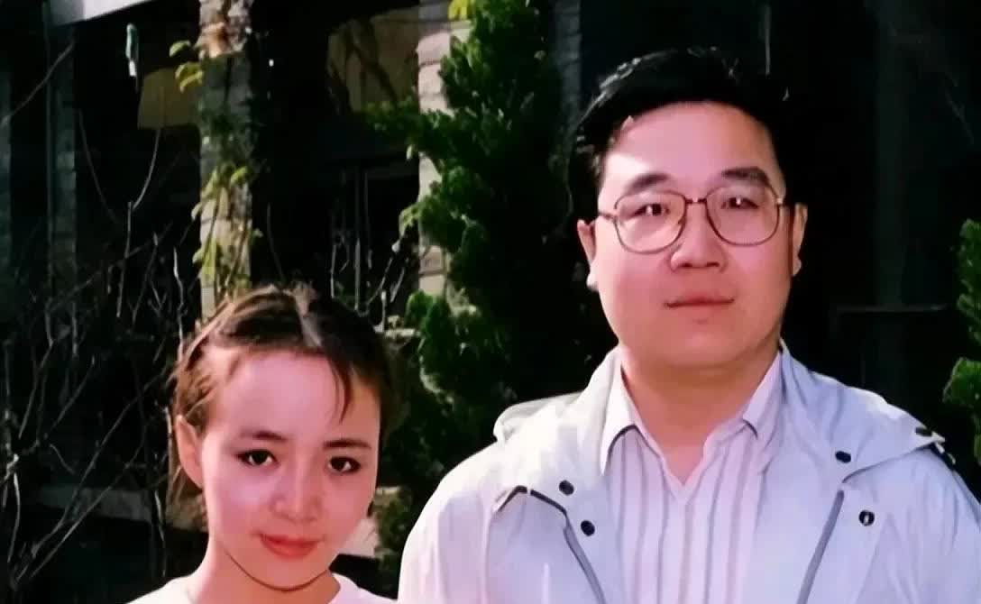 英达脑力不白给！10个宋丹丹，也不抵1个英达！

没丹丹，英达能火吗？英达在