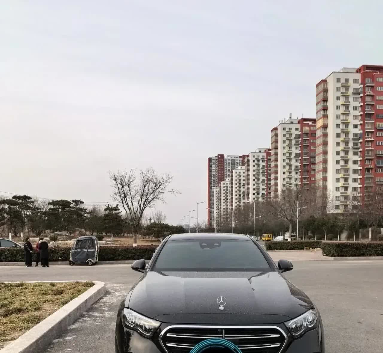 对穷人买车的劝告
劝告一：能买轿车就别买SUV。SUV车身重、风阻大、轮胎宽，