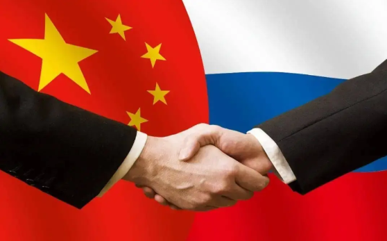 俄乌冲突的关键在哪？
不在俄罗斯或者北约，而在中国。一旦中国开始反俄，加入对俄罗