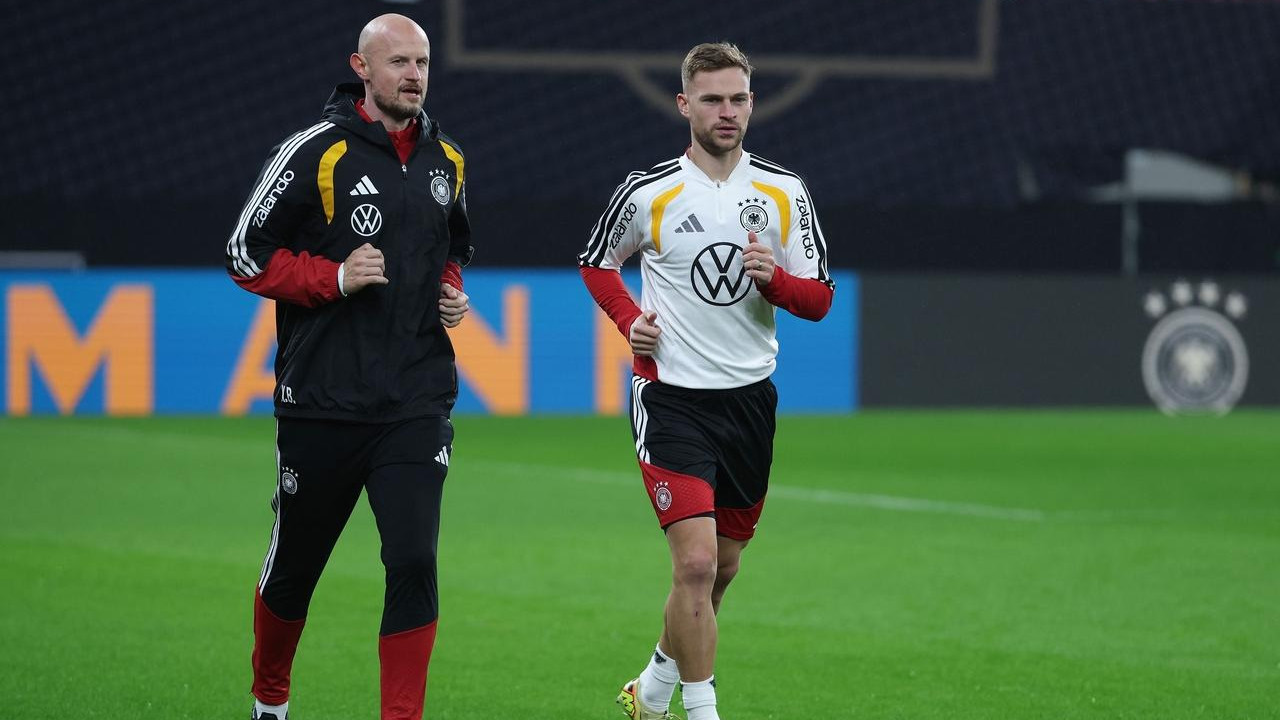 11.17 世预赛小组最后一轮决赛，谁能提前晋级，德国战车主场有希望拿下三分嘛！