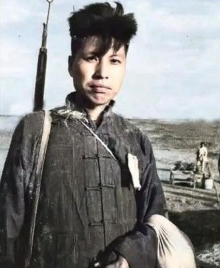 1947年，地主郭良知放走地下党员，敌人想让他替罪，他却说道：“你知道我兄弟是谁