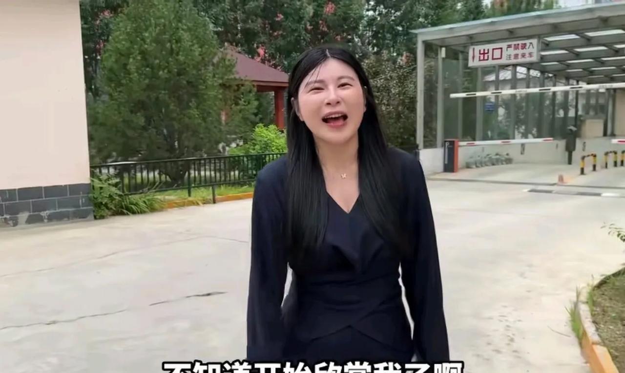 都是杨自己都承认了，以前很少给小羊崽买东西，我看他每次找小羊崽的时候都会买点儿水