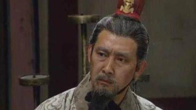 姜维临终前，终于发现刘禅只是一个傀儡，真正的掌权人是此人！