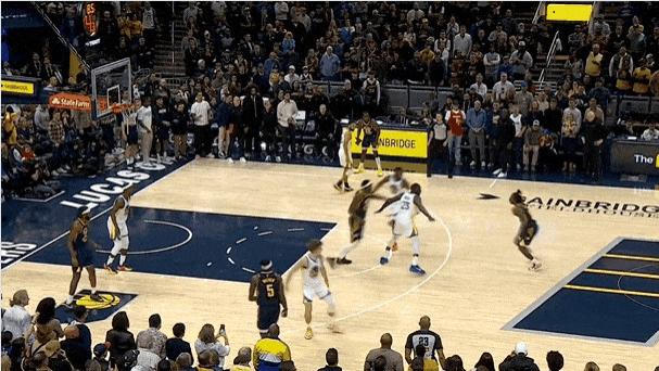 要杀死比赛！昆顿-杰克逊迎着格林完成后仰中距离命中