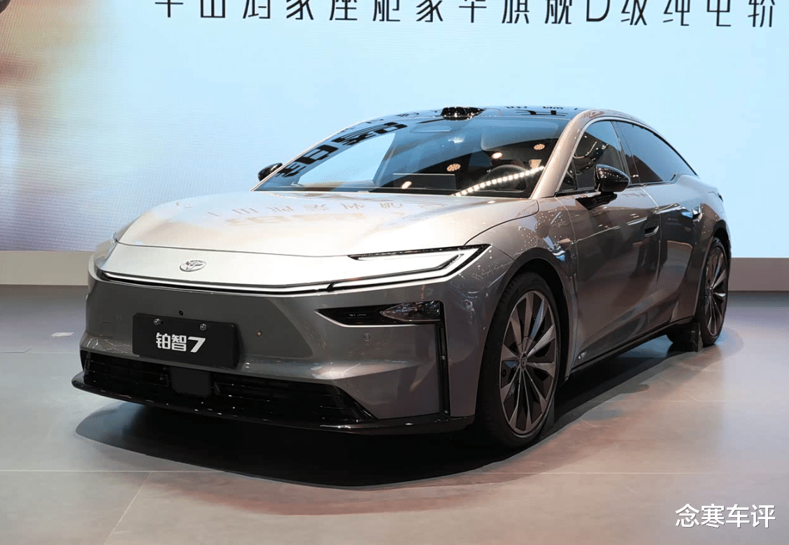 充电10分钟补能400公里！丰田铂智7搭88度电池，续航71