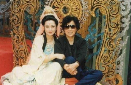 1982年，杨洁让左大玢出演观音，谁料，李成儒唱起了反调：绝对不行，观音得由漂亮