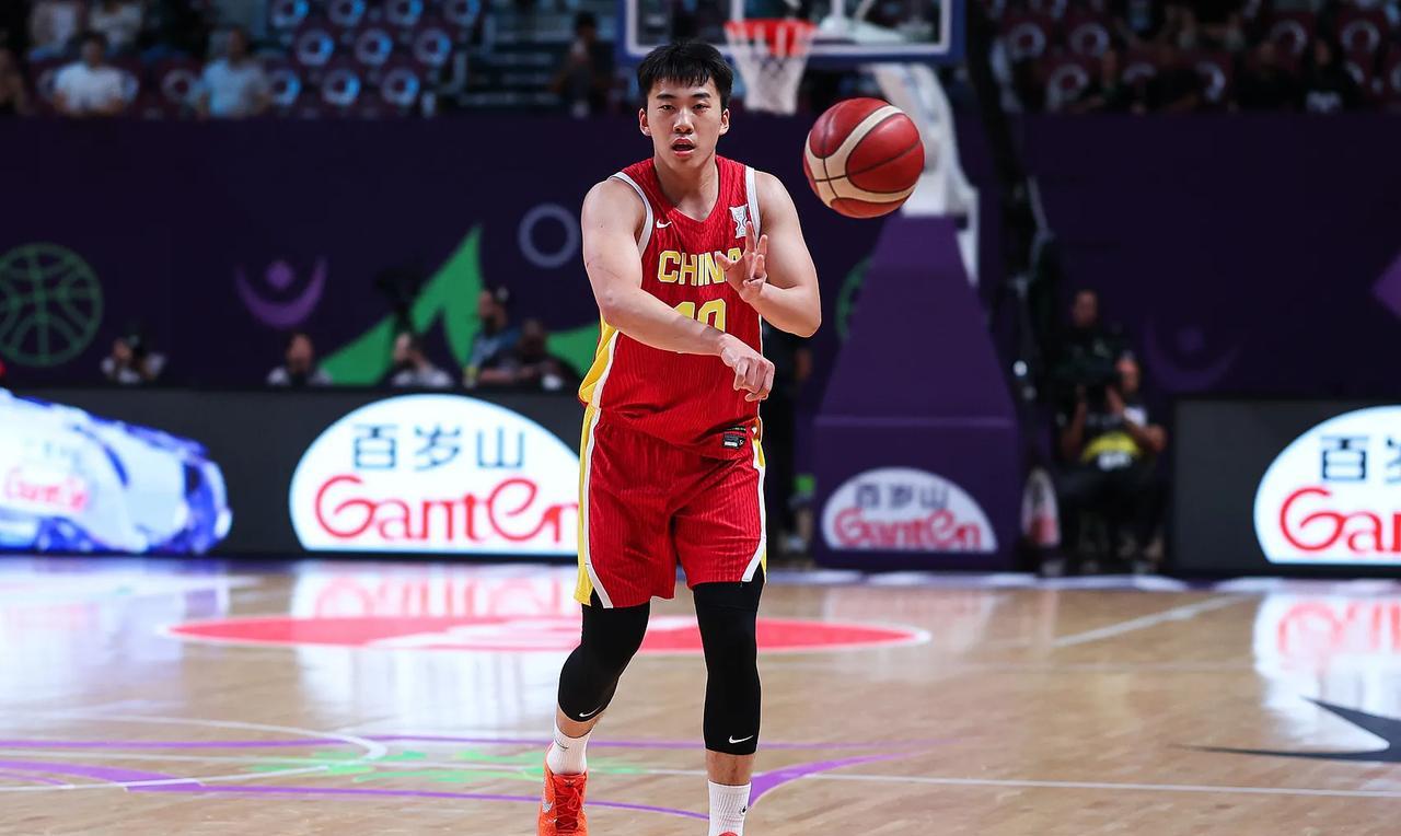 根据中国的媒体人爆料：王俊杰将在明年参加NBA选秀大会
如果王俊杰参加NBA选秀