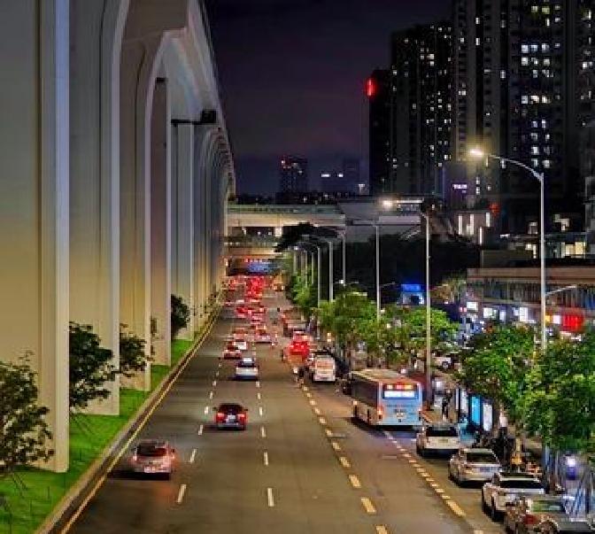 深圳这城市，真不是吹的，去过的人都说容易被它“惯坏”。它不是靠喊口号，而是实实在