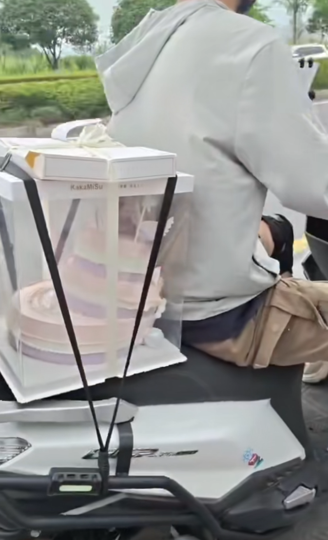 打死都不接蛋糕单！，一天跑的还不够赔的