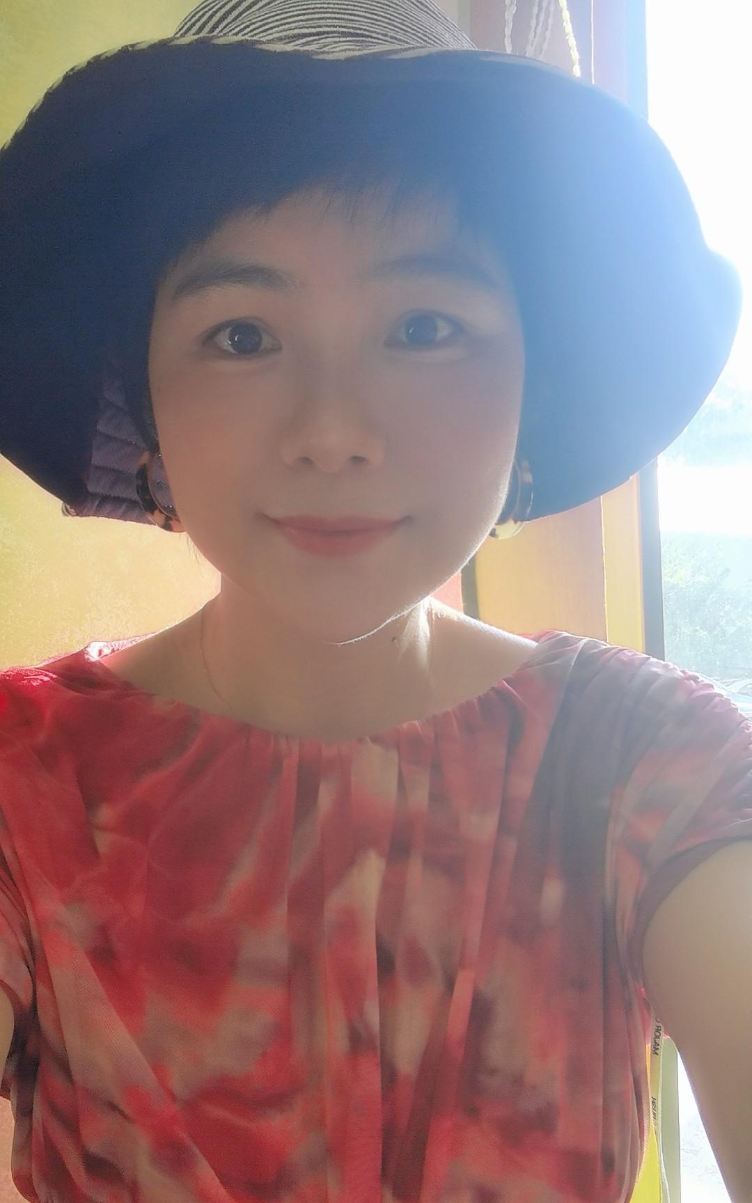 和老公结婚十七年，我发现夫妻能够长久关键的三个特质。
第一是吃到一起，我和老公都