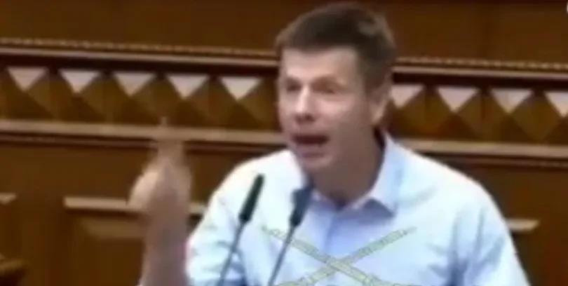 难怪俄军不斩首泽连斯基，原来是有目的的……
现在的乌克兰各路人马开始竞相登场，准