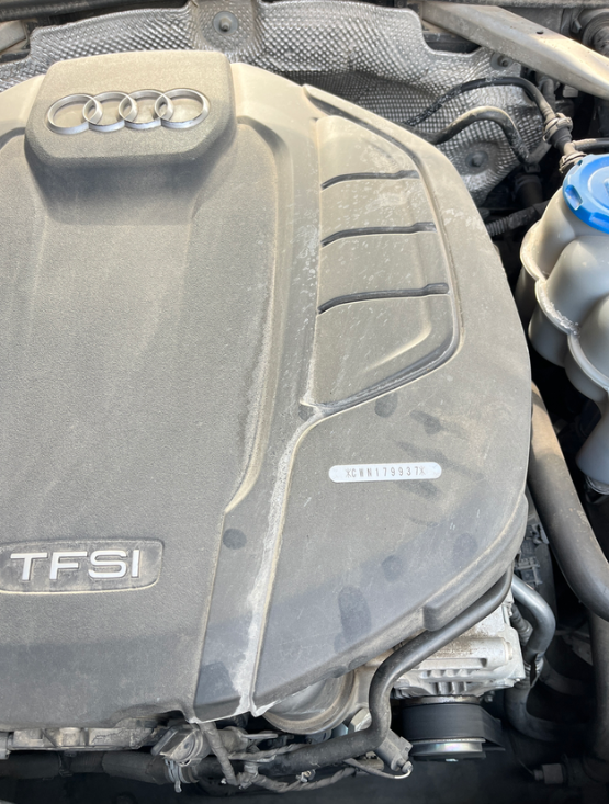 18款a4l 40发动机烧机油？
发动机型号CWN，现在12w公里了，烧机油了。