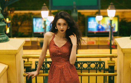 宣璐的港风妆造，超nice的，还得是她，真不错！