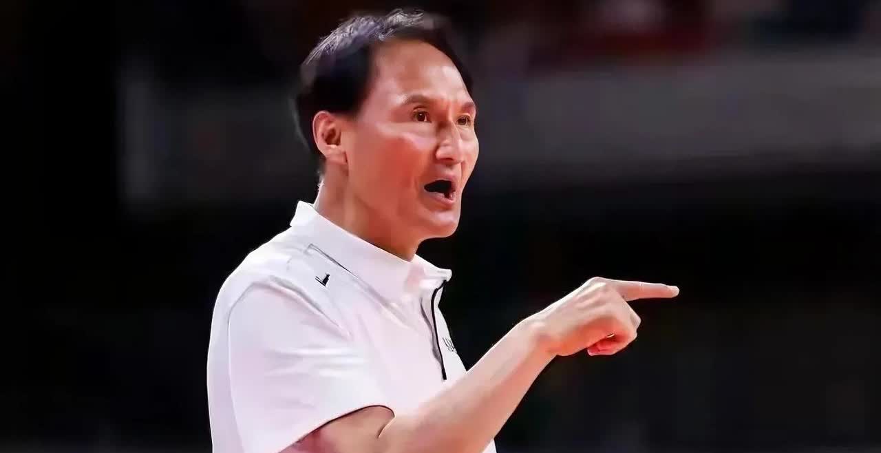 韩国男篮主帅扔出狠话：我会成为传奇！

韩国男篮主帅安俊浩在谈到对阵中国男篮