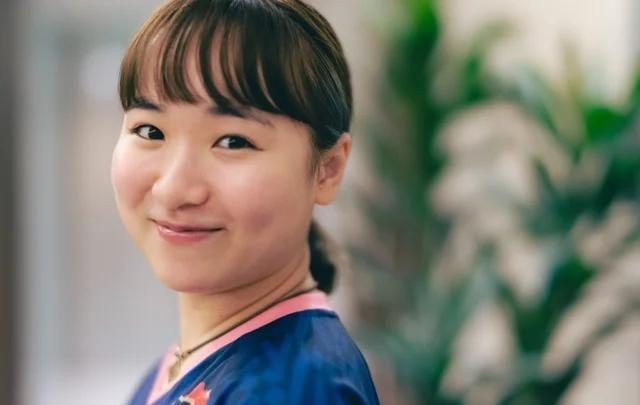伊藤美诚与张本美和不一样的选择。
#万能生活指南# 
伊藤美诚现在非常满意自己的
