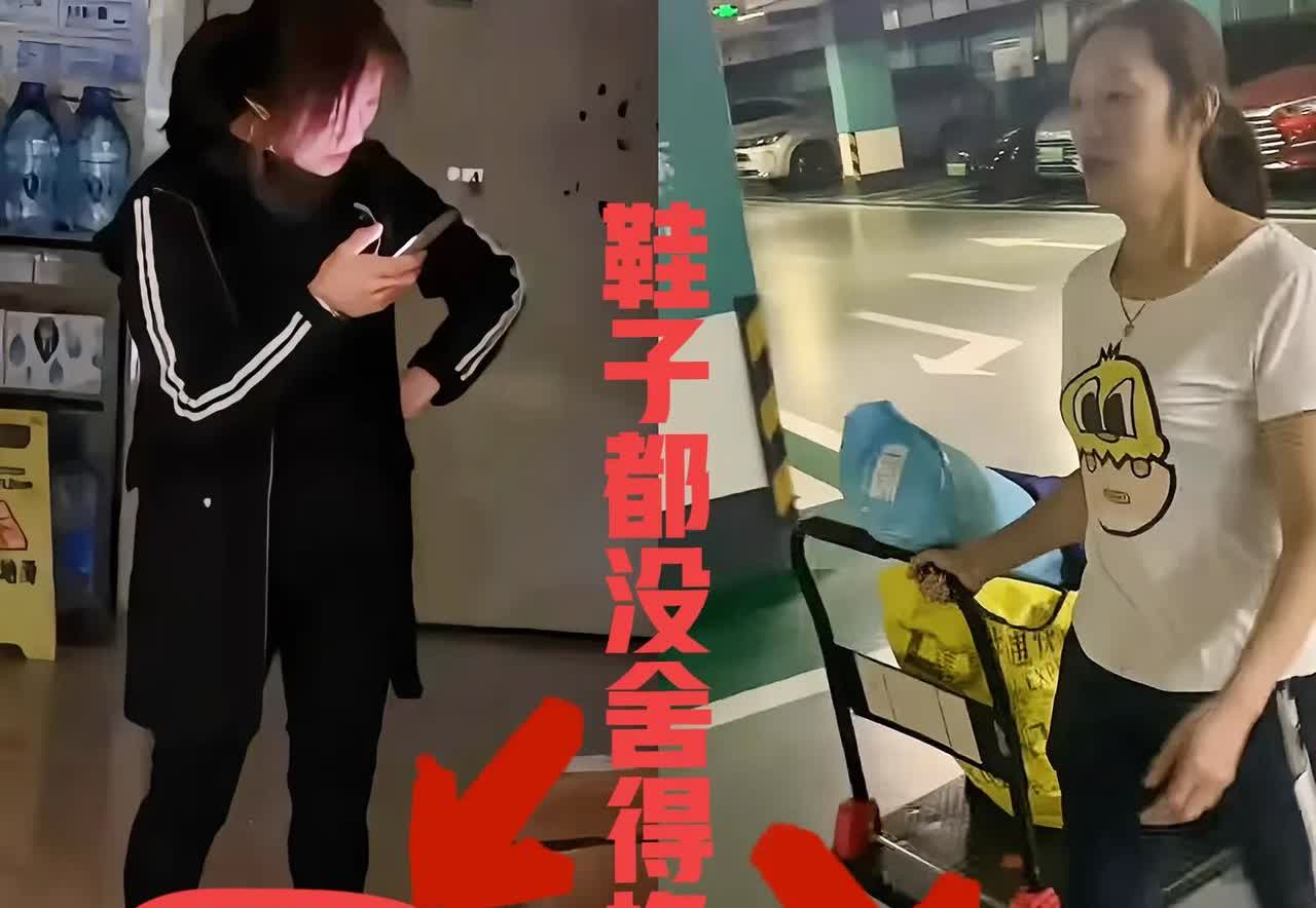 谢老头说话不可信？

深圳网友揭穿老谢谎言，
谢妈可能忙碌于五家快递公司的