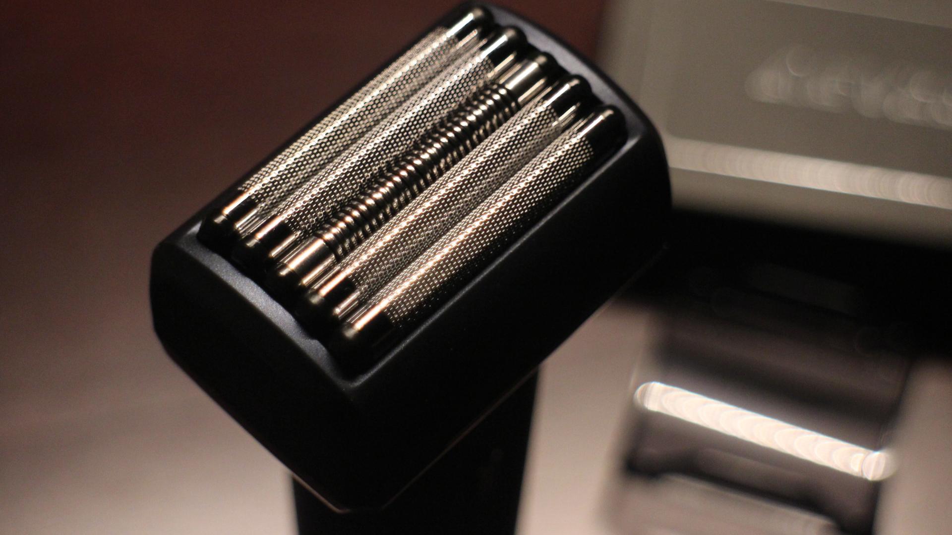 硬胡茬一刮即净，测评未野MRX剃须刀：五刀头27000高转速碾压千元级！