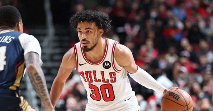 1月1日，NBA常规赛再战一场，公牛主场134-118轻取鹈鹕结束两连败。此役特