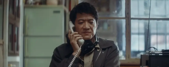 《棋士》的开放式结局值得一个好评！懂的都懂，拍出来肯定过不了审。我们看到的是崔业
