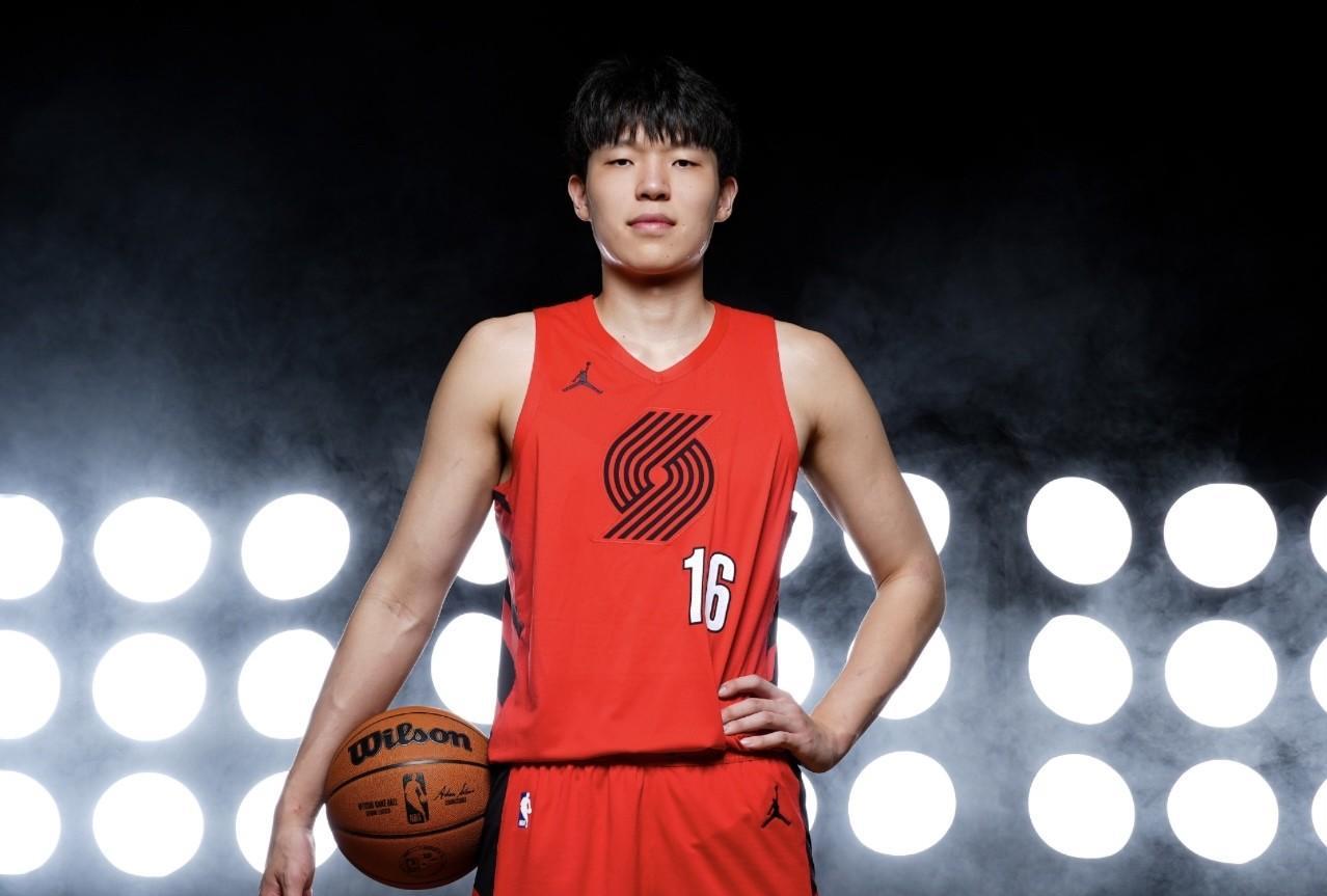 杨瀚森，在2025首轮秀的内线中能排第几？
今年的首轮秀中内线有7个，虽然今天的