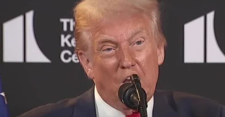 特普会将在阿拉斯加美军基地进行！
这次普京敢单刀赴会，不怕美国撕票抓捕，主要普