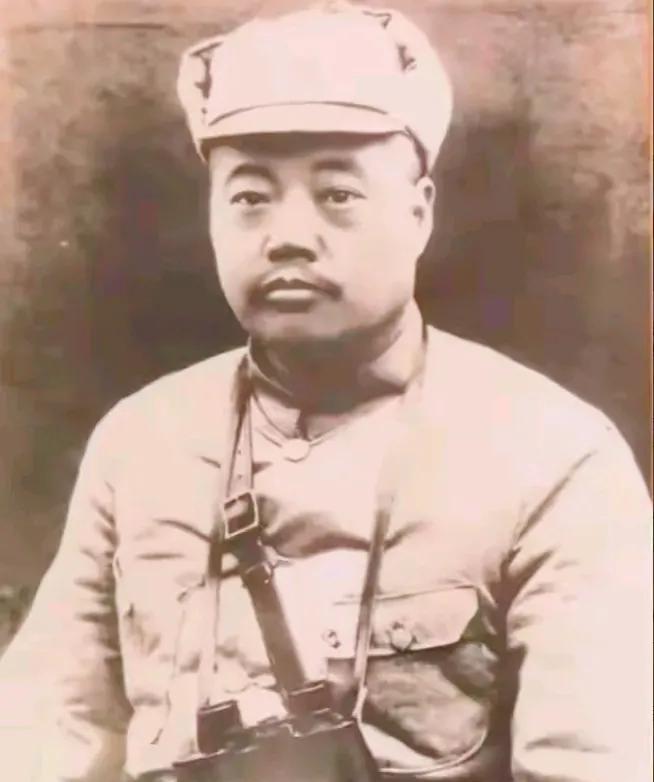 1937年，北平失守，29军军长宋哲元的姨太太不幸被日军俘虏，残暴的日军不顾她已