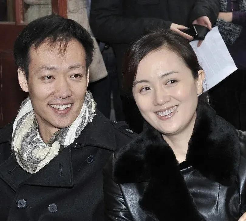 辛柏青是一个非常优秀的男人，否则朱媛媛也不会喜欢上他，但每个人都有优点和欠缺项，