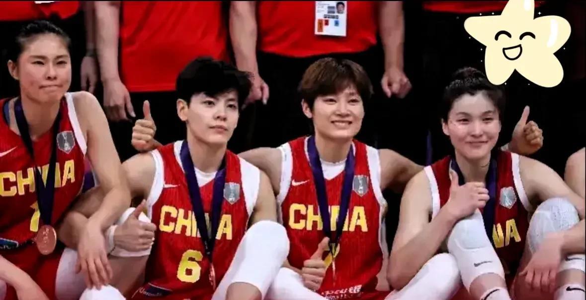 2028年奥运会，
期待这五位主力带领东方大国女篮再创辉煌！
李月汝：届时正值当