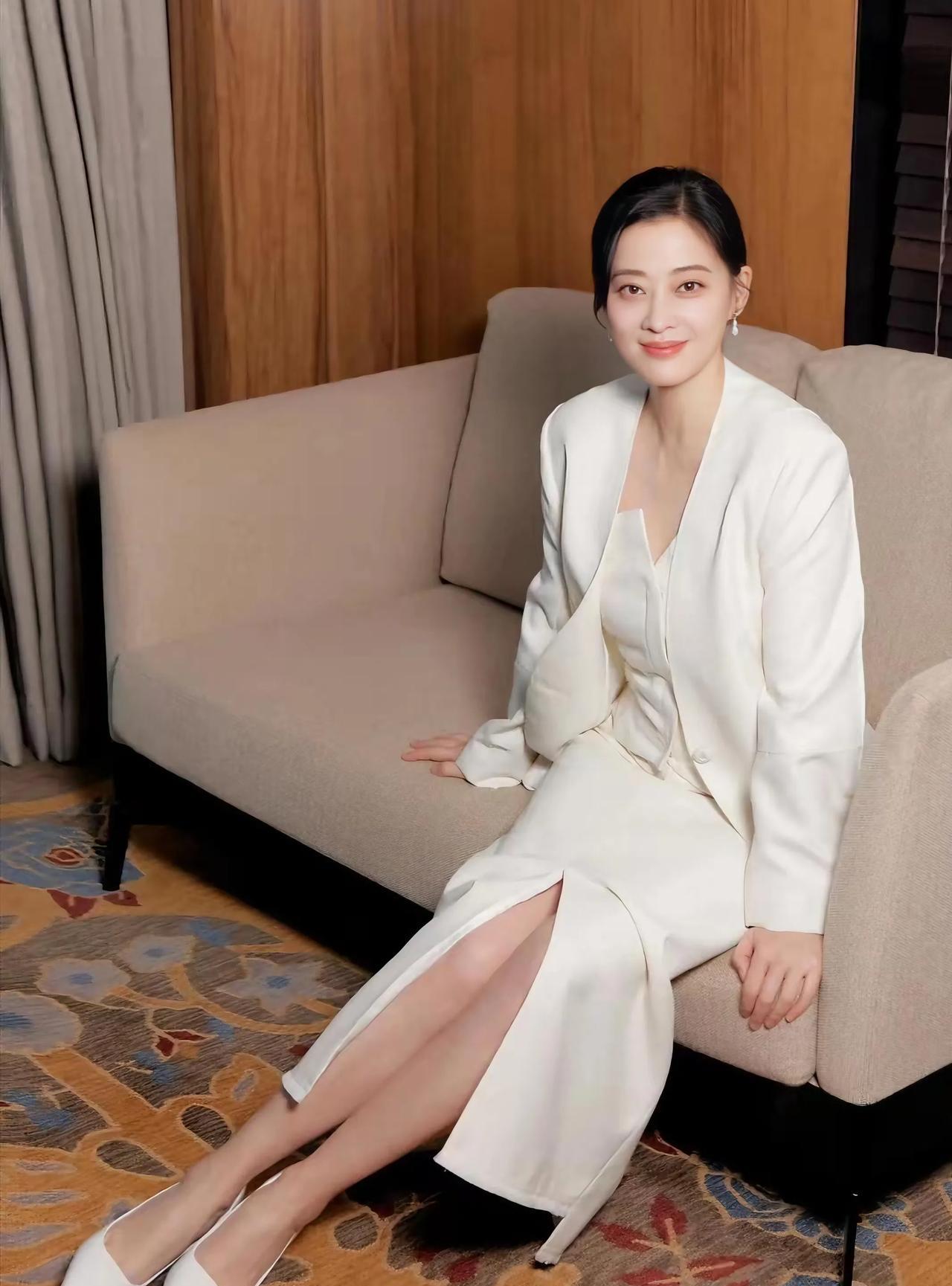 梅婷、沈梦辰