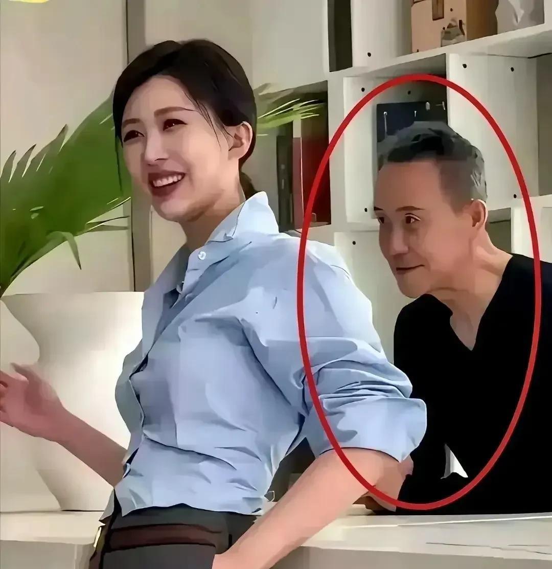 日子越往后，老王越难熬[狗头][狗头]老话说的好：老夫少妻，扁鹊难治！