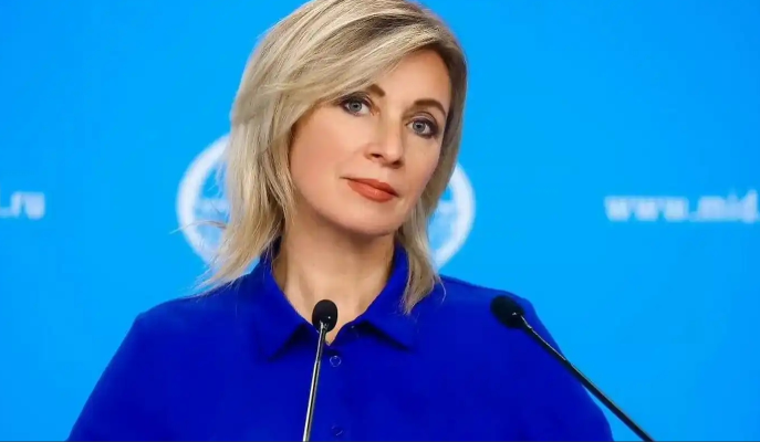 王毅外长最近就中俄关系发话了，强调中俄走的是不结盟、不对抗、不针对第三方的路。俄