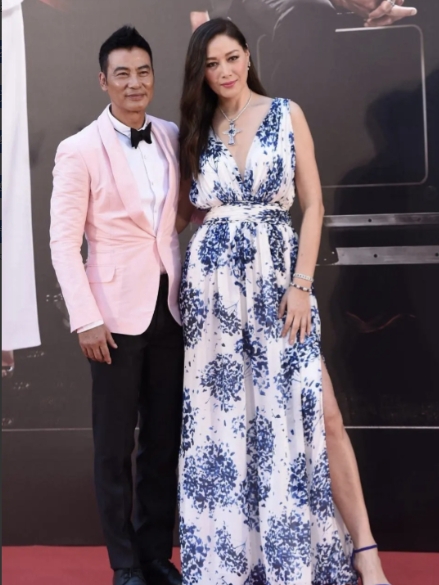 1997年，任达华与名模琦琦结婚，他对琦琦说:“婚后不生孩子、不买房、不吵架。”