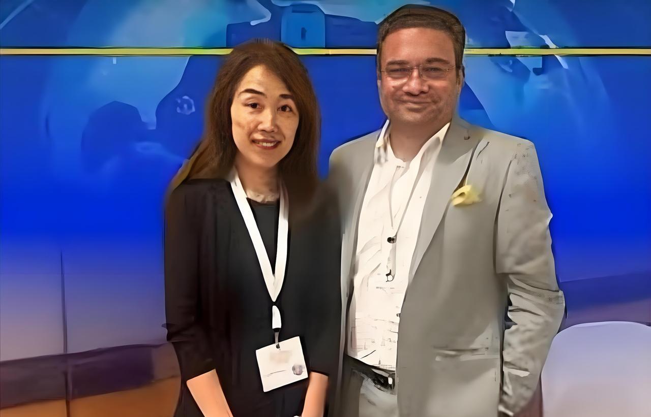 毛晨月不会那么简单，这四个问题要看一下。
第一、富国银行高管毛晨月，大概年龄在4