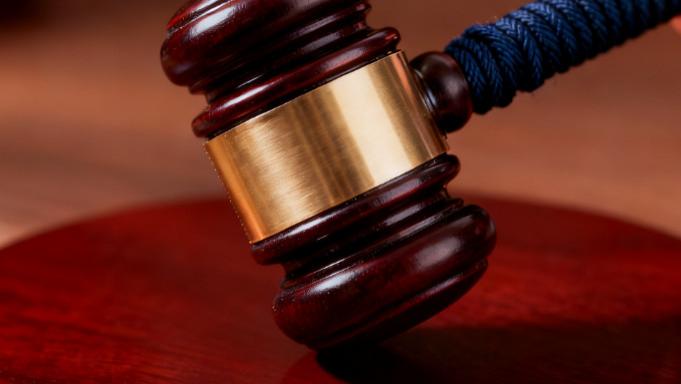 落槌权：藏在小品笑声背后的拍卖规则真相