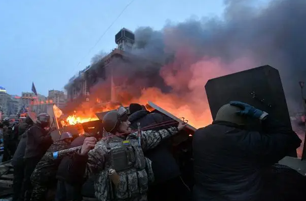 俄乌战争2025：消耗战升级与战略博弈