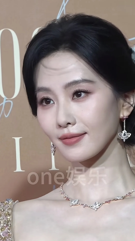 刘诗诗嫁给吴奇隆的失望，全写在脸上和眼神里