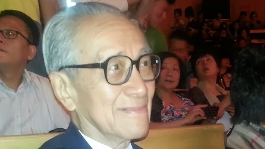 中央对外联络部前八任部长