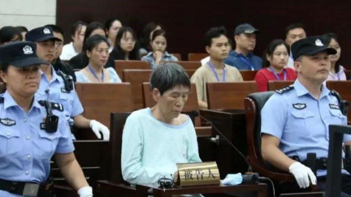 恶魔母亲余华英伏法！17个破碎家庭终迎正义曙光