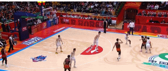 🏀山东119-120山西，于嘉赛后点评，说的都是“肺腑之言”！
1.看似侯的问