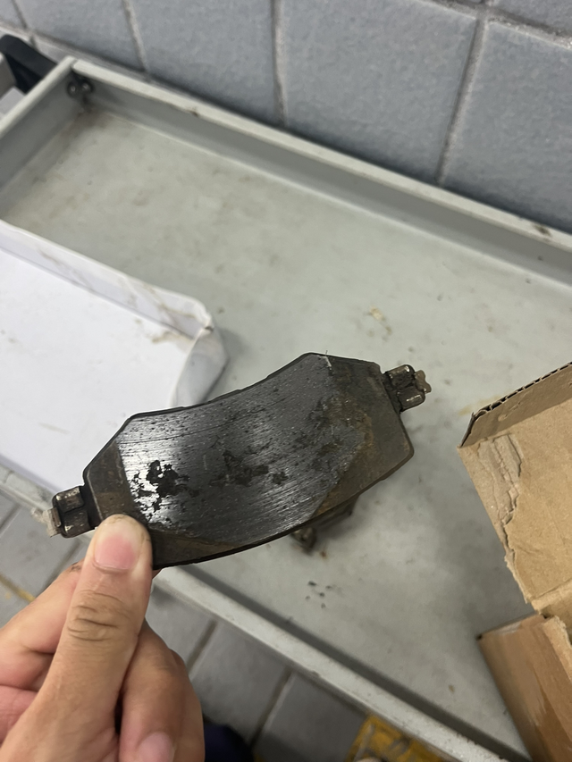 小鹏你的品控真的让我担心受怕啊！
话说，开了大半年没小鹏，从来没有让我省心过，不